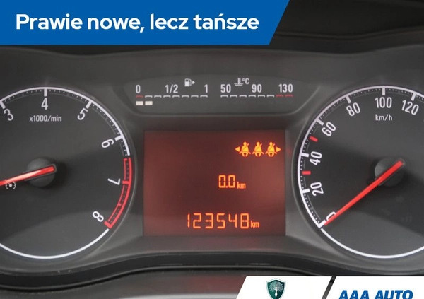 Opel Corsa cena 31000 przebieg: 123543, rok produkcji 2017 z Tarnobrzeg małe 172